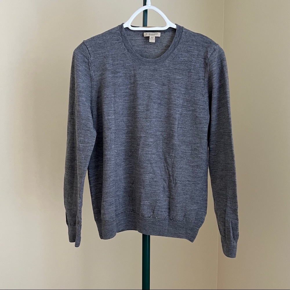 Burberry sweater